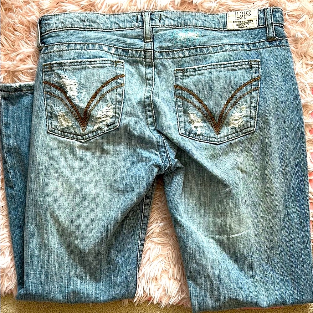 Trendy Distressed Patchwork Midrise Blue Jeans. - image 7